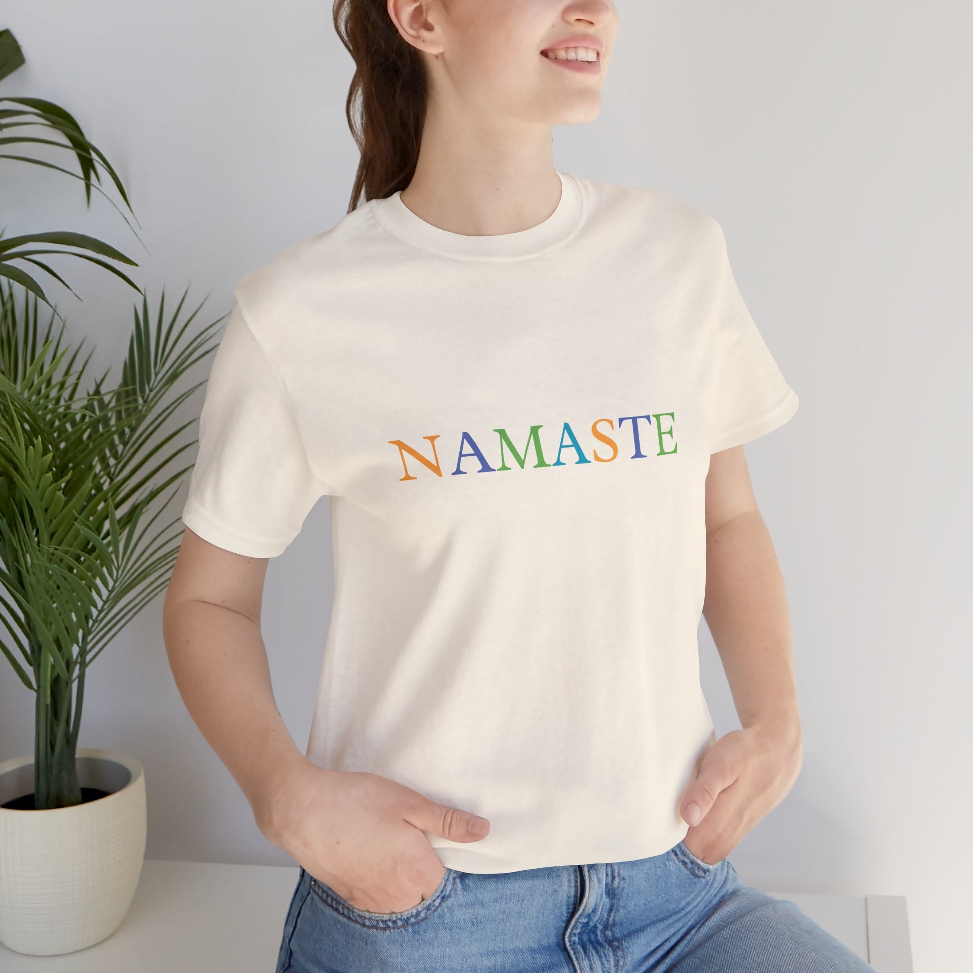 Tramunquiero NAMASTE Unisex T-Shirt mit Rundhalsausschnitt